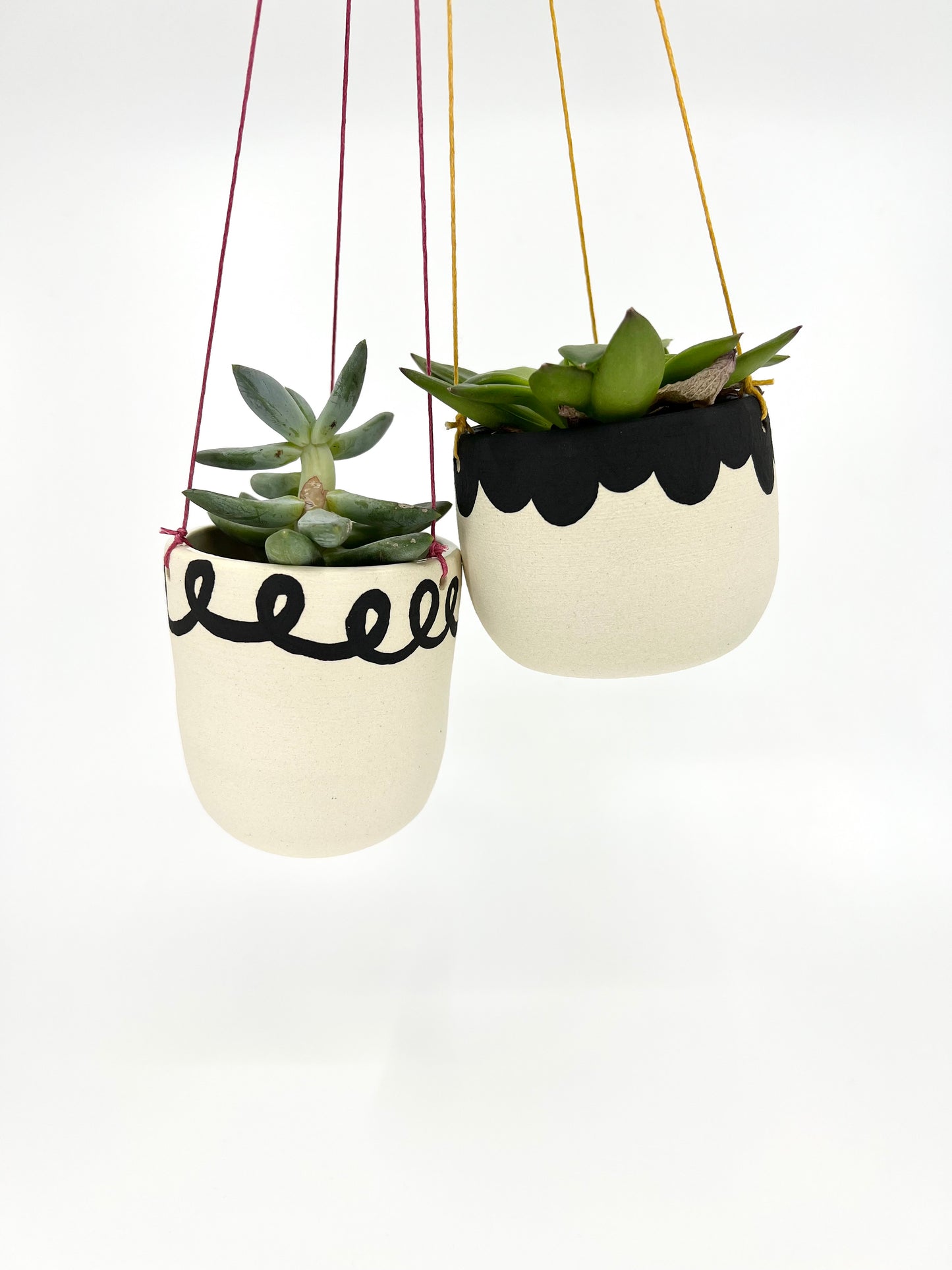 lil hanging pots