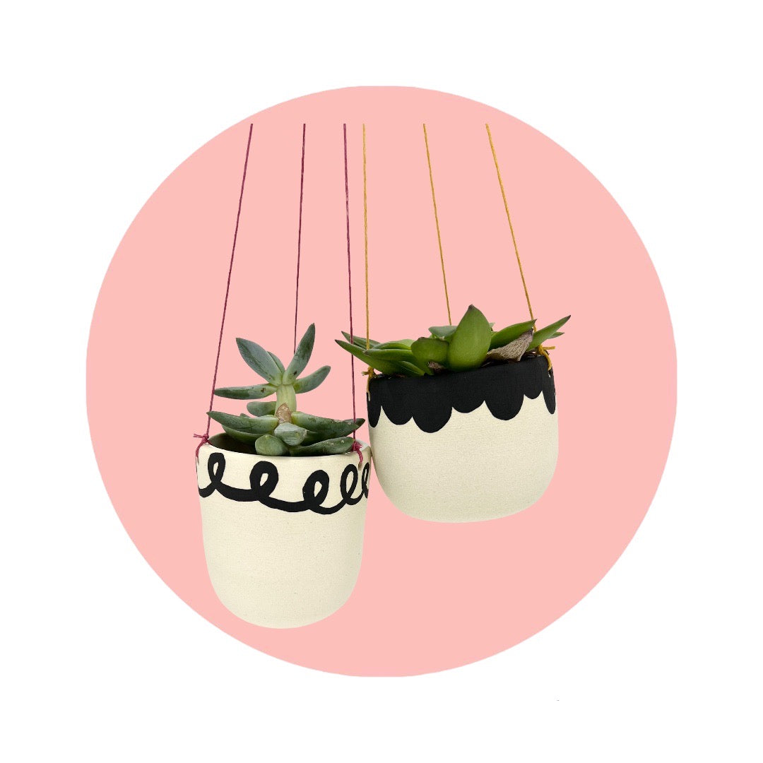 lil hanging pots